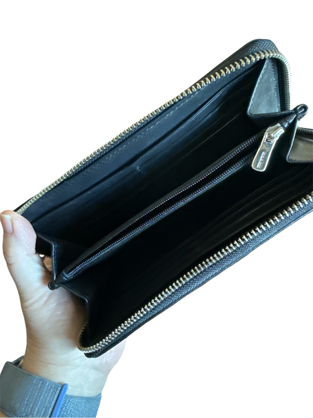 Coach Accordion Black Signature Zip-Around Wallet with Gold Logo - Picture 3 of 4